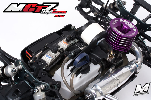 MUGEN　E2017　MGT7 シャーシキット