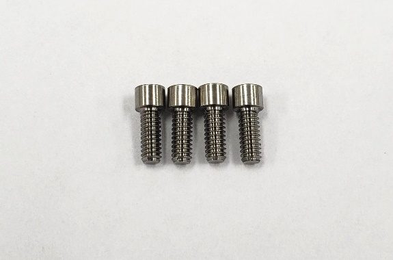 Rêve D　RT-004　SPMチタン製 M2×5mm キャップスクリュー（4本入）