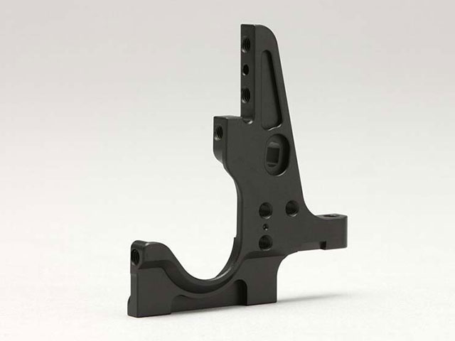 YOKOMO S4-002RRA YZ4SF2用 アルミ製リヤバルクヘッド(右) YOKOMO S4-002RRA YZ4SF2用 アルミ製リヤバルクヘッド(右)