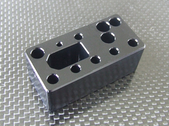 KAWADA SKG091 コネクター半田付け治具 ソルダーくん KAWADA SKG091 コネクター半田付け治具 ソルダーくん