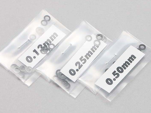 YOKOMO　ZC-S25A　スペーサーシム 内径2.5mm（厚さ0.13、0.25、0.5mm）