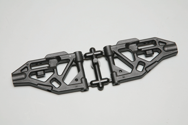 MUGEN　E0149　フロントロワーアーム・仕様変更品