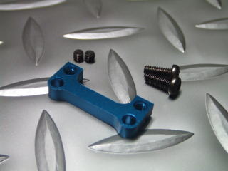 TN RACING TN-546 ドリパケ用 左右一体型アルミスタビホルダー(1個入) TN RACING TN-546 ドリパケ用 左右一体型アルミスタビホルダー(1個入)